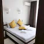 Super Luxury Burgas City