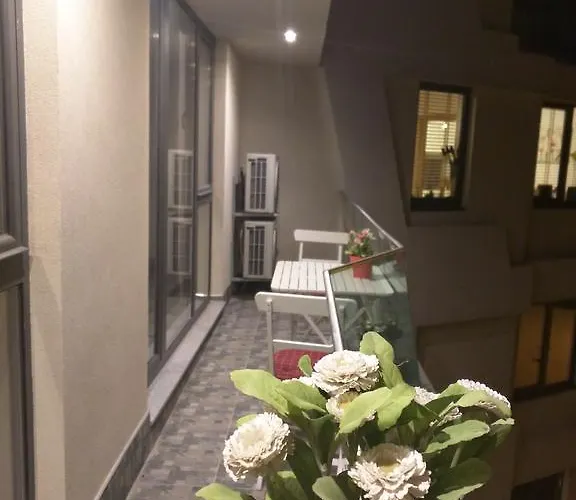 Super Luxury Бургас